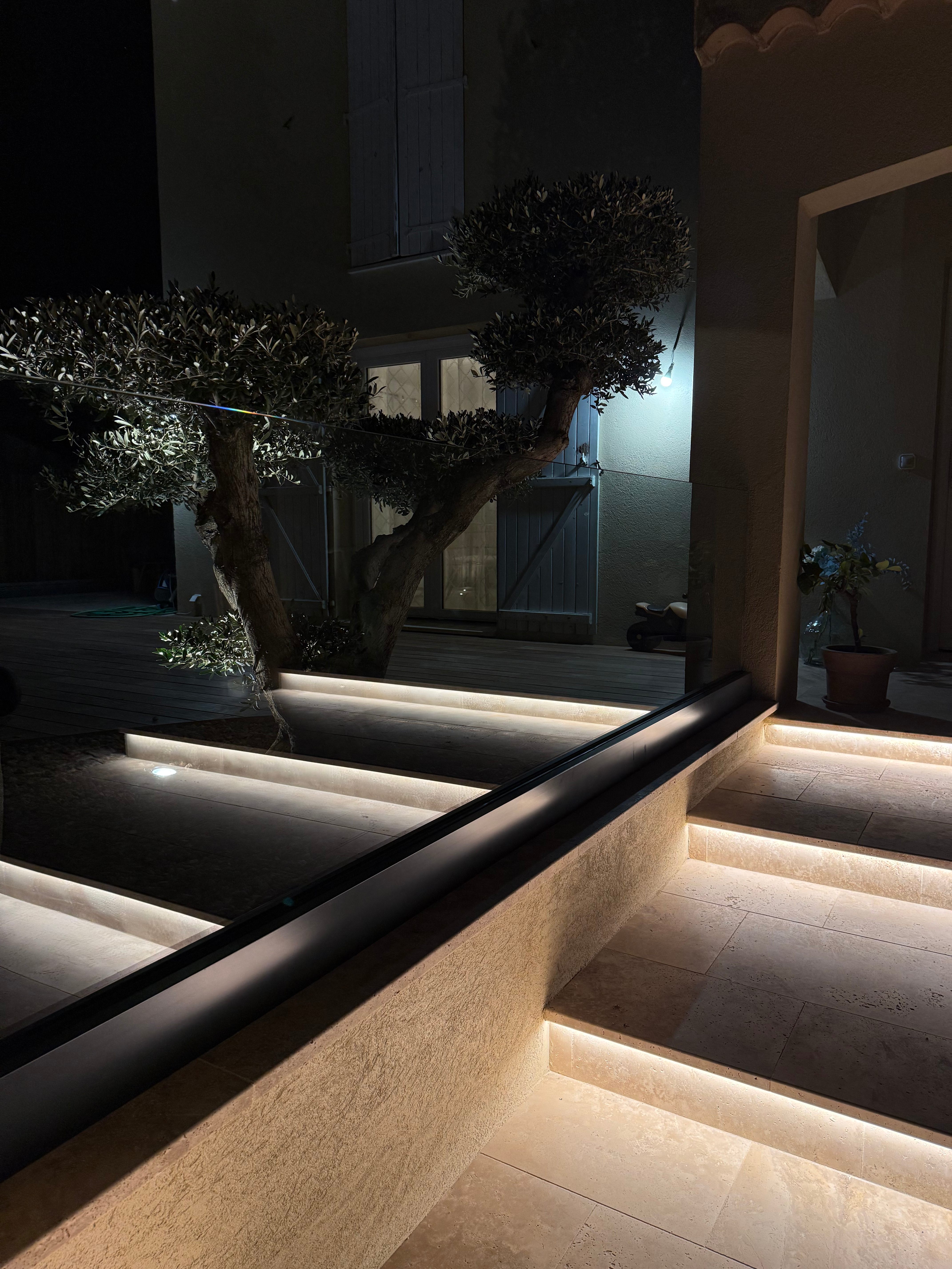 Villa Contemporaine - Grimaud - Garde-corps verre